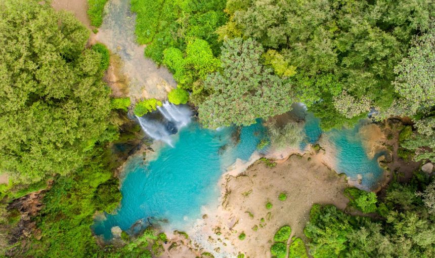 The Best Time to Visit Dhofar: A Seasonal Guide to Salalah
